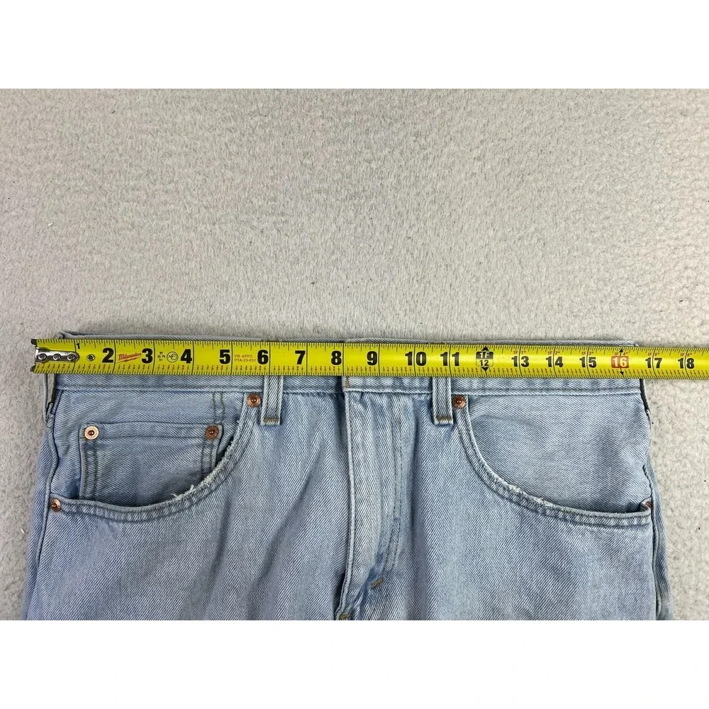 Levis levi 517